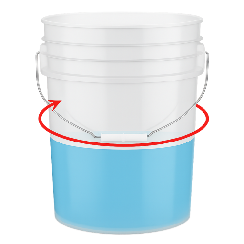 White bucket partially filled with blue liquid, shown rotating around its vertical axis with a red arrow, illustrating traditional mixing where the outer liquid spins while the center remains mostly still, highlighting uneven agitation without gyroscopic mixing.